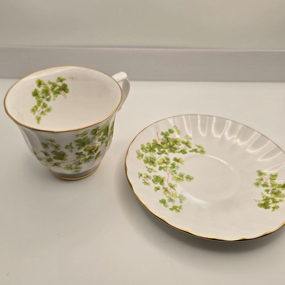 Vintage Crown Trent fine Bone China England Cup and Saucer clover design - Picture 2 of 9